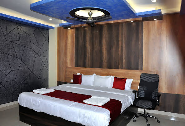  SDM Golden Tower hotel in rameshwaram