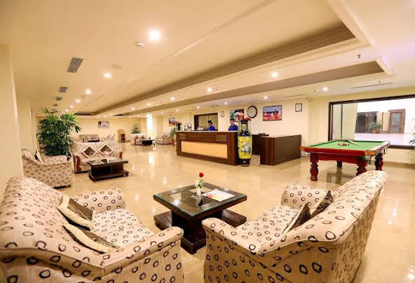Golden Tulip Hotel in Haridwar